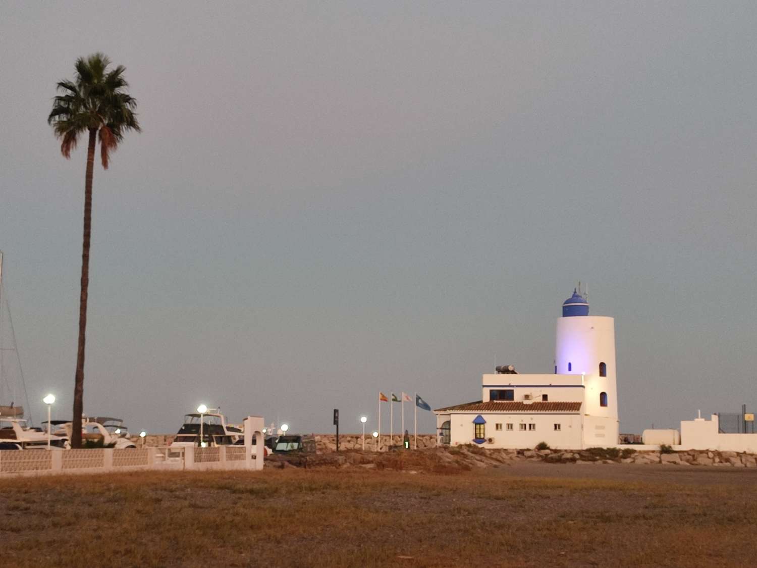 Pieni huoneisto myynnissä Casares