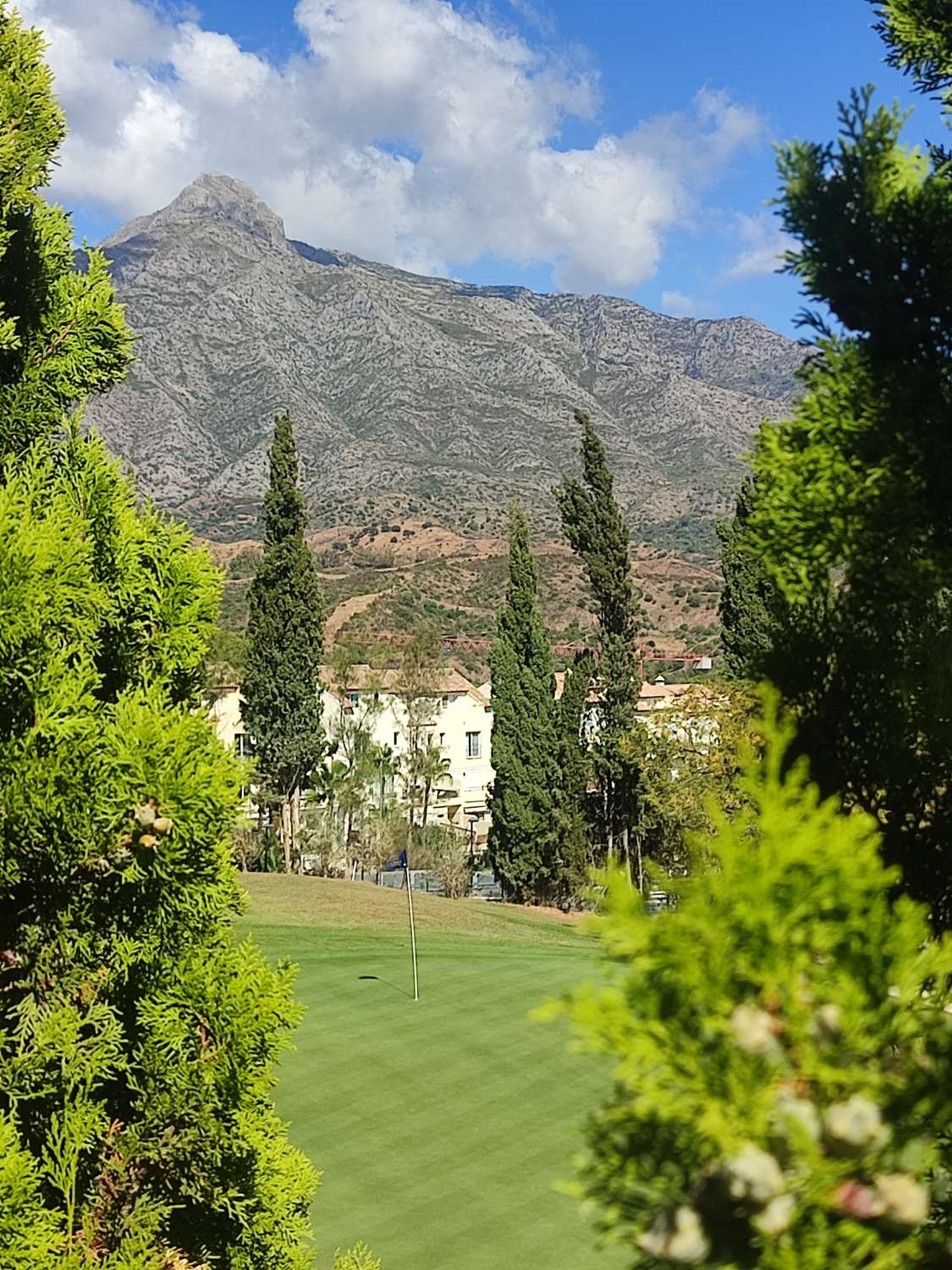 Hus til salgs til Casares