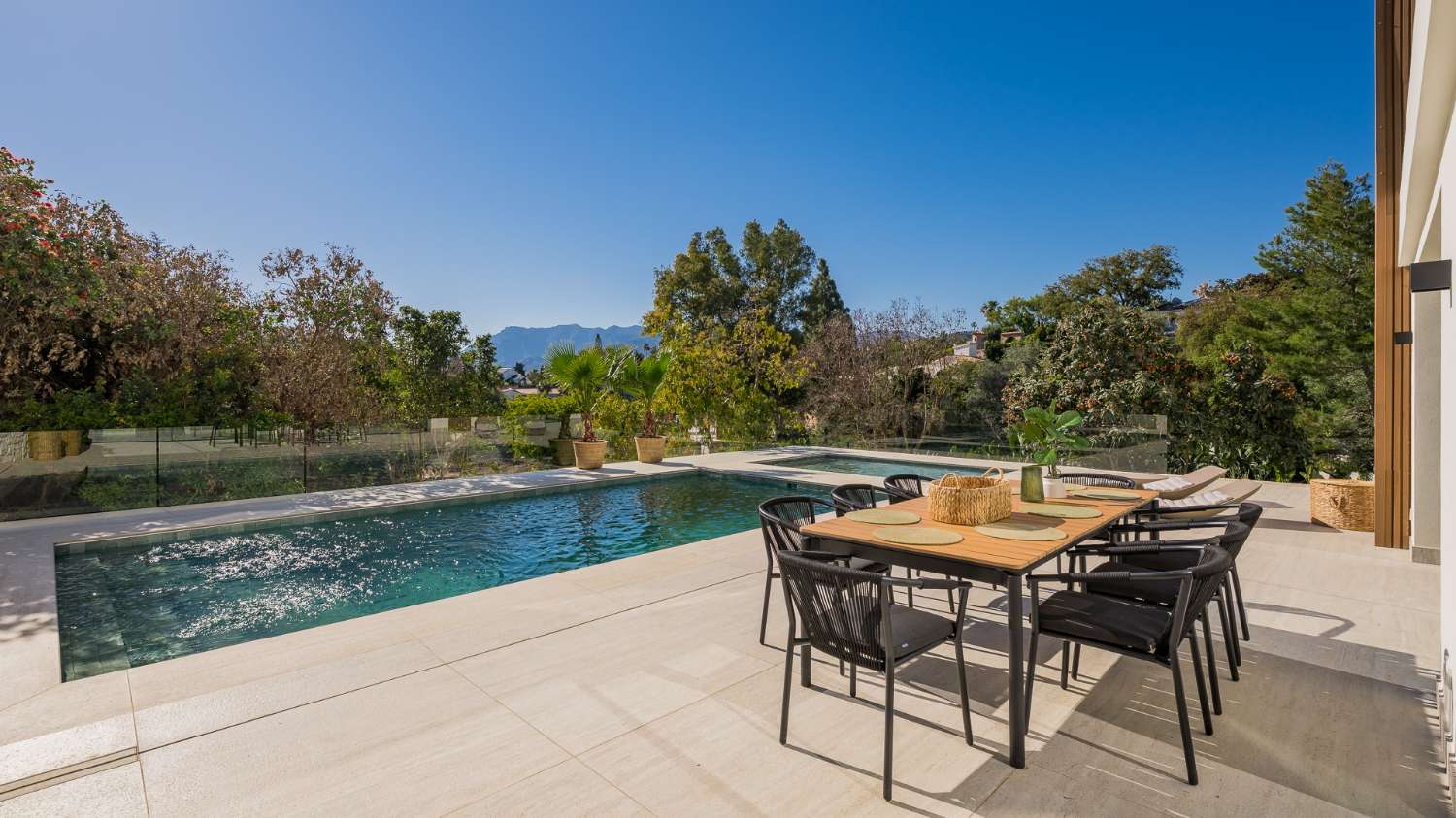 Preciosa Villa en El Rosario Marbella