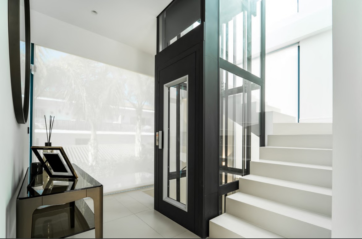 Last villa available MARBELLA GOLDEN MILE