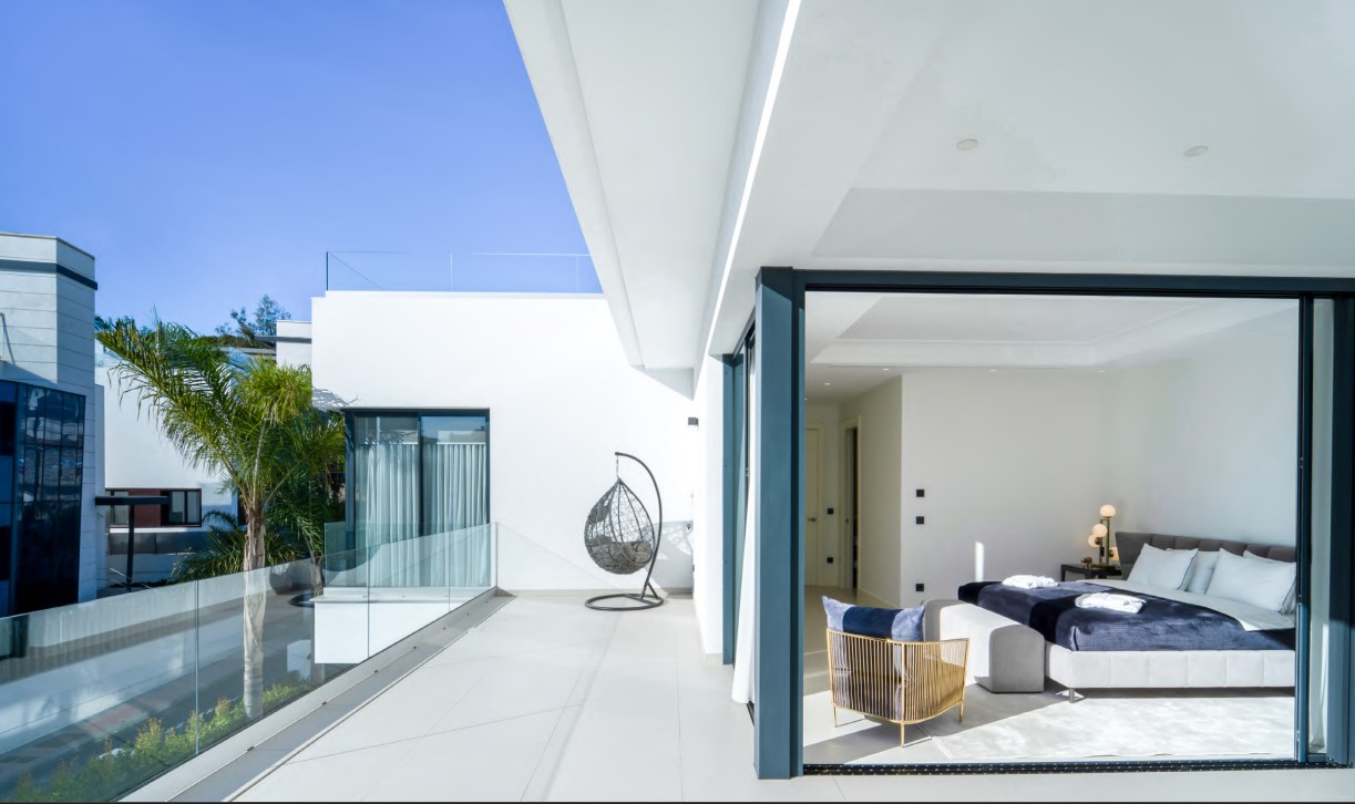 Last villa available MARBELLA GOLDEN MILE