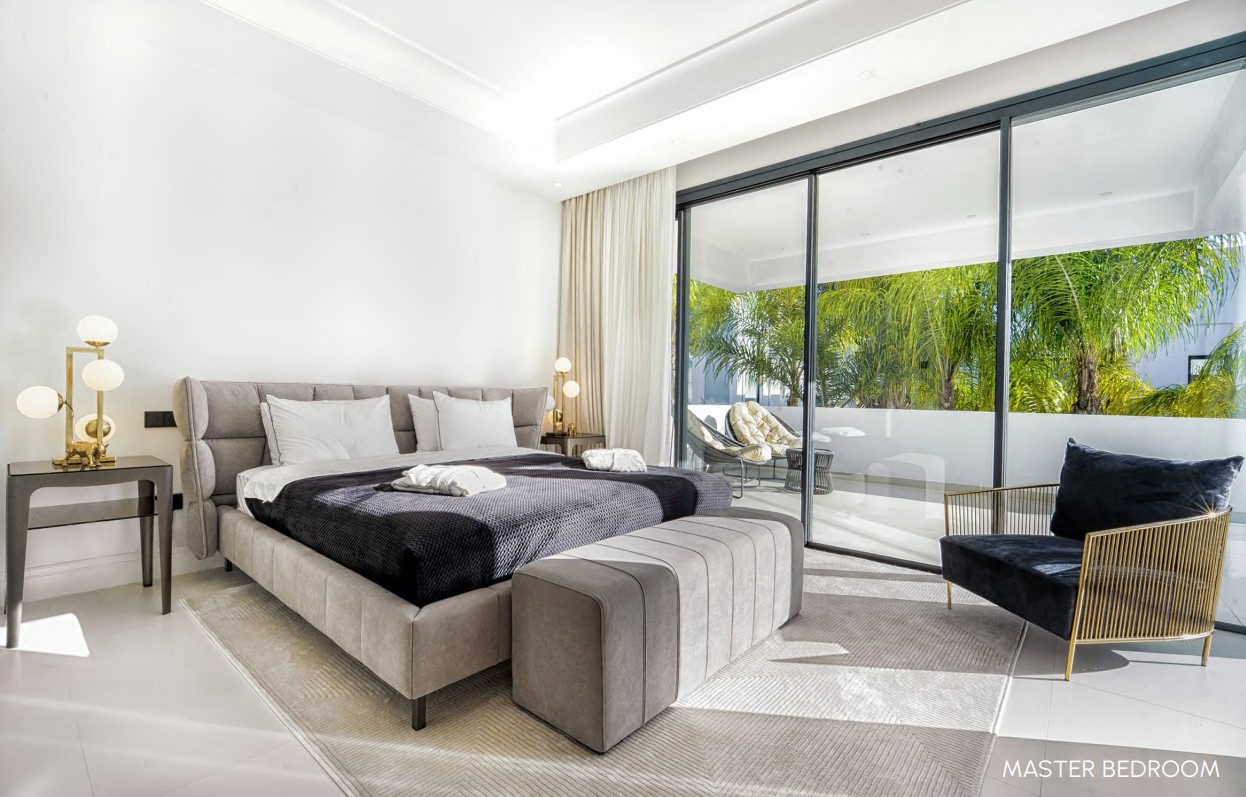 Last villa available MARBELLA GOLDEN MILE