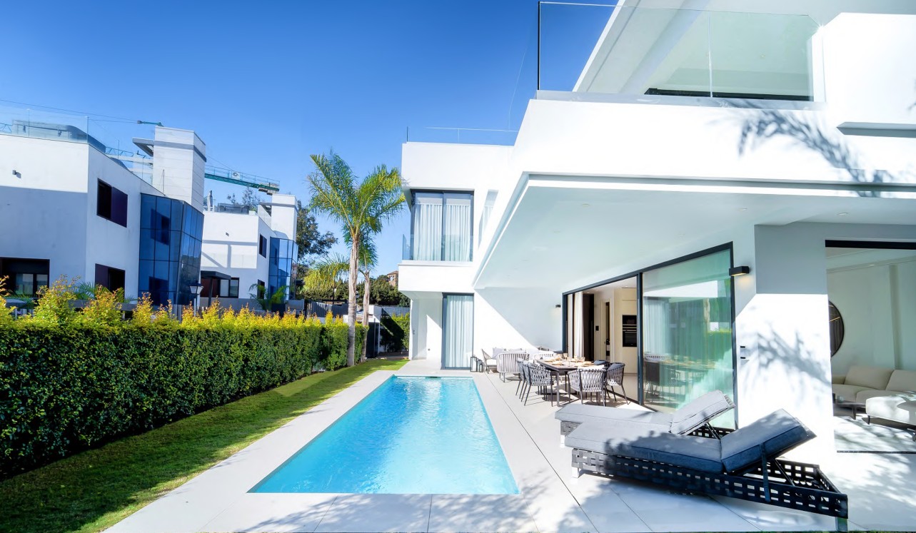 Last villa available MARBELLA GOLDEN MILE