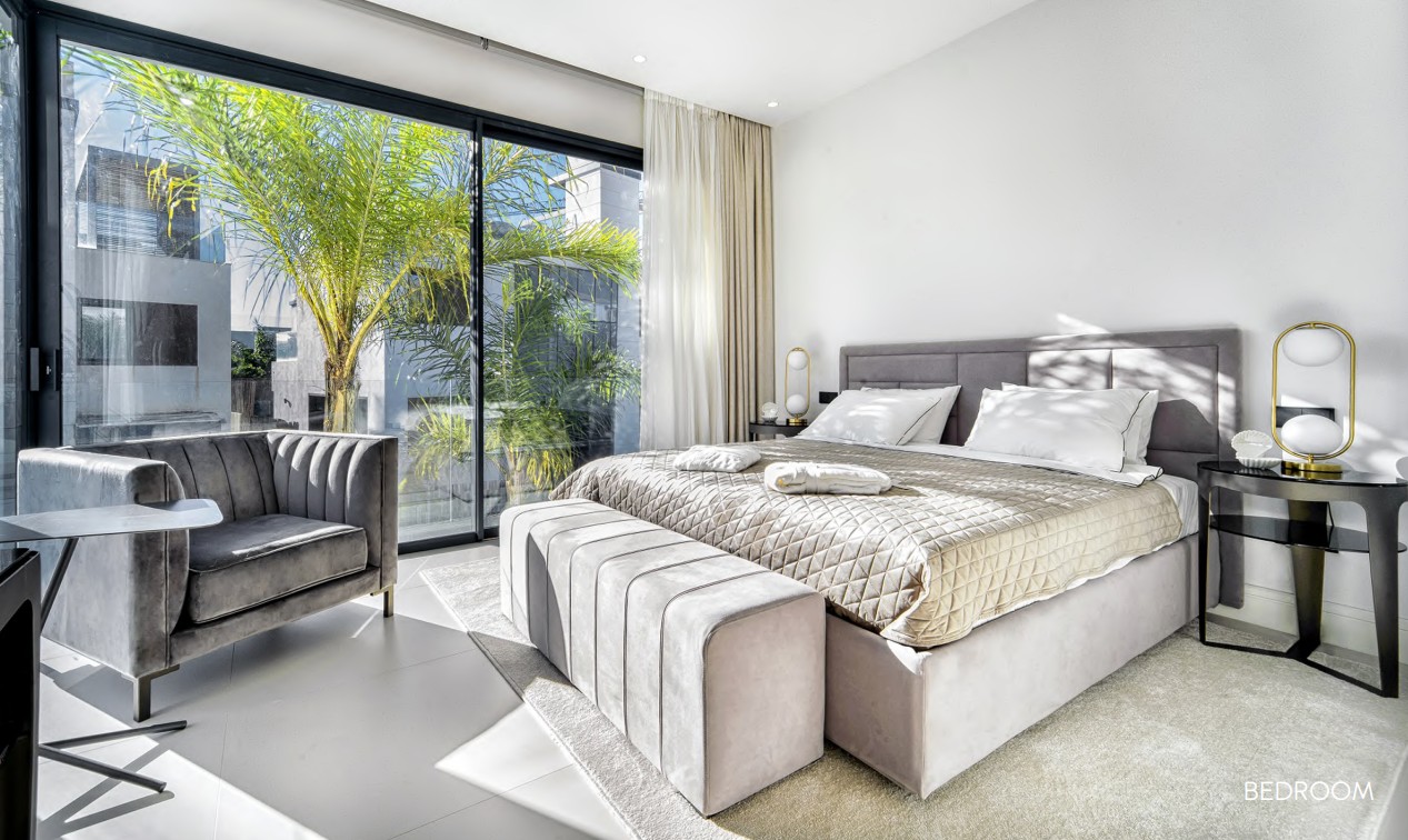 Last villa available MARBELLA GOLDEN MILE