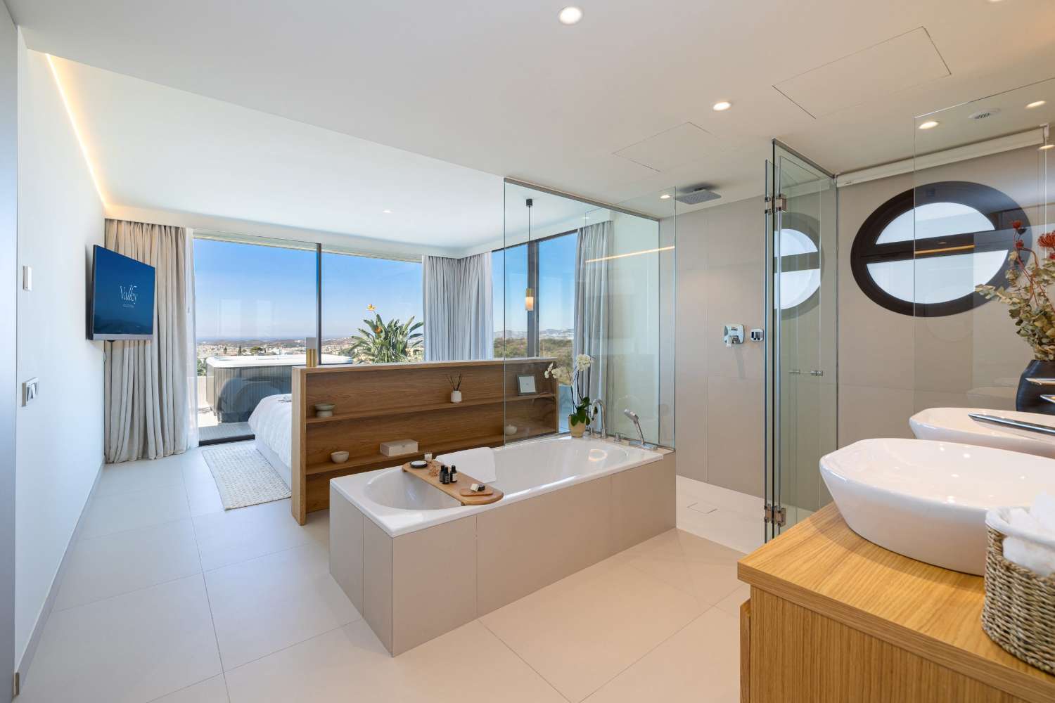 Ultima villa de lujo en el Higuerón , FUENGIROLA