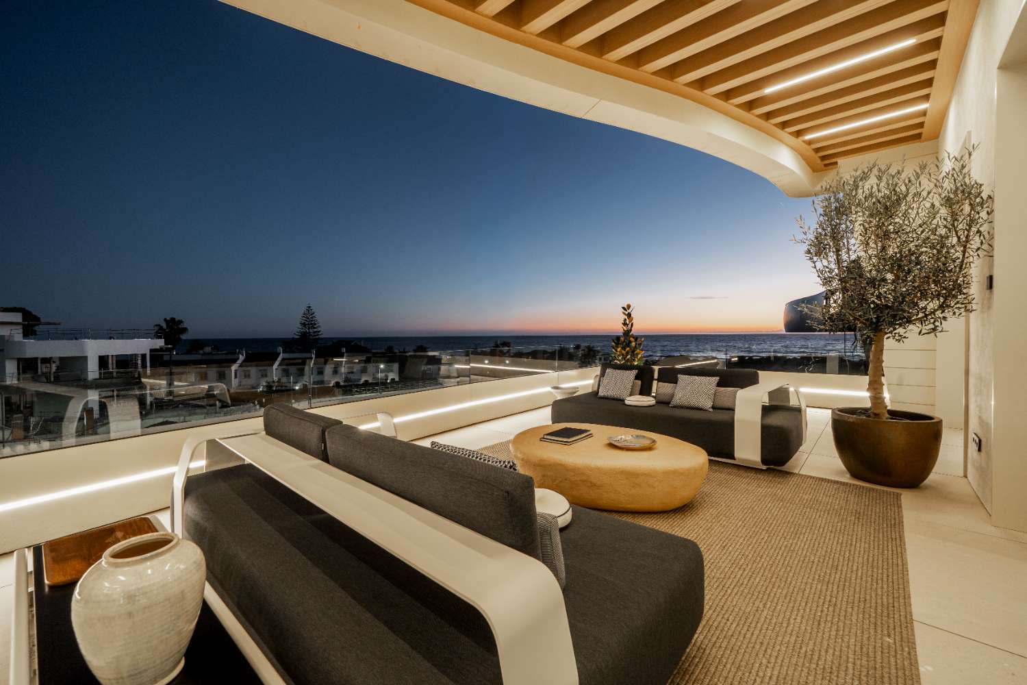 Apartamentos de lujo en Marbella , ELVIRIA PLAYA