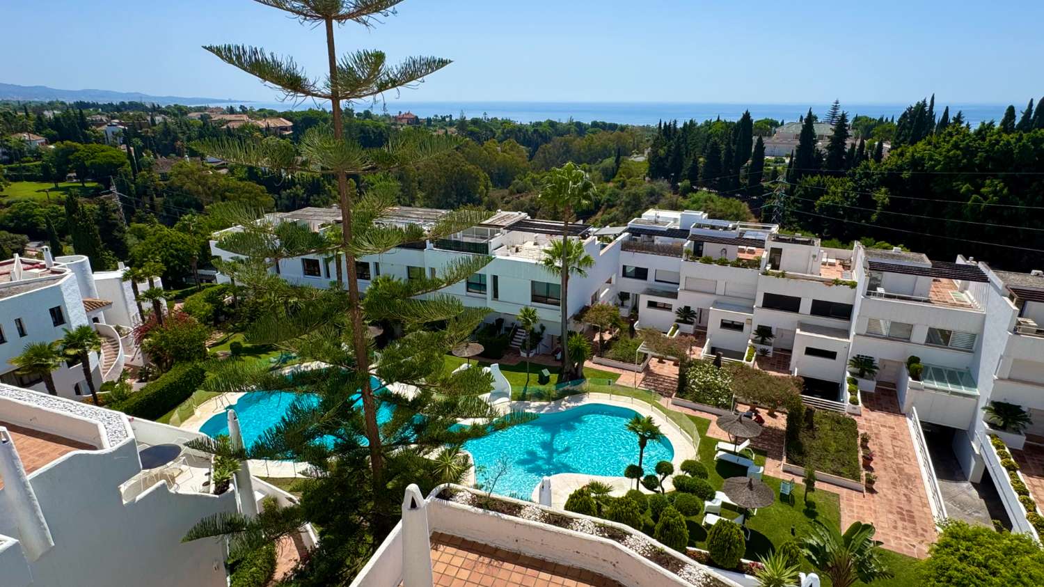 Apartamento en la Milla de Oro, Coto Real: Vistas al Mar y a La Concha, Marbella