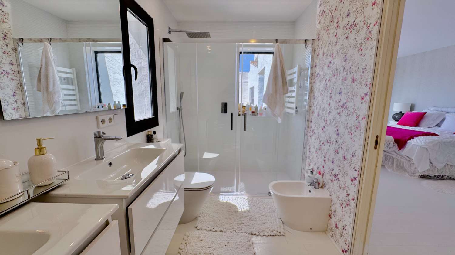 Apartamento en la Milla de Oro, Coto Real: Vistas al Mar y a La Concha, Marbella