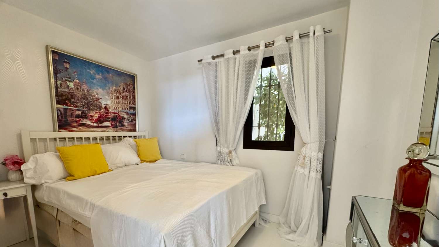 Apartamento en la Milla de Oro, Coto Real: Vistas al Mar y a La Concha, Marbella
