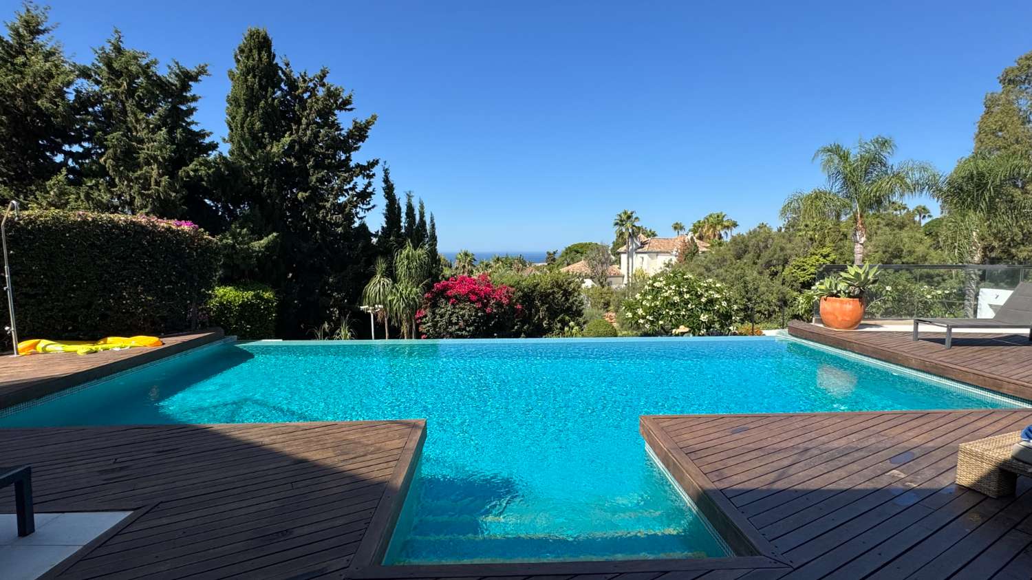 Villa Excepcional con Vistas Panorámicas al Mar — Hacienda Las Chapas