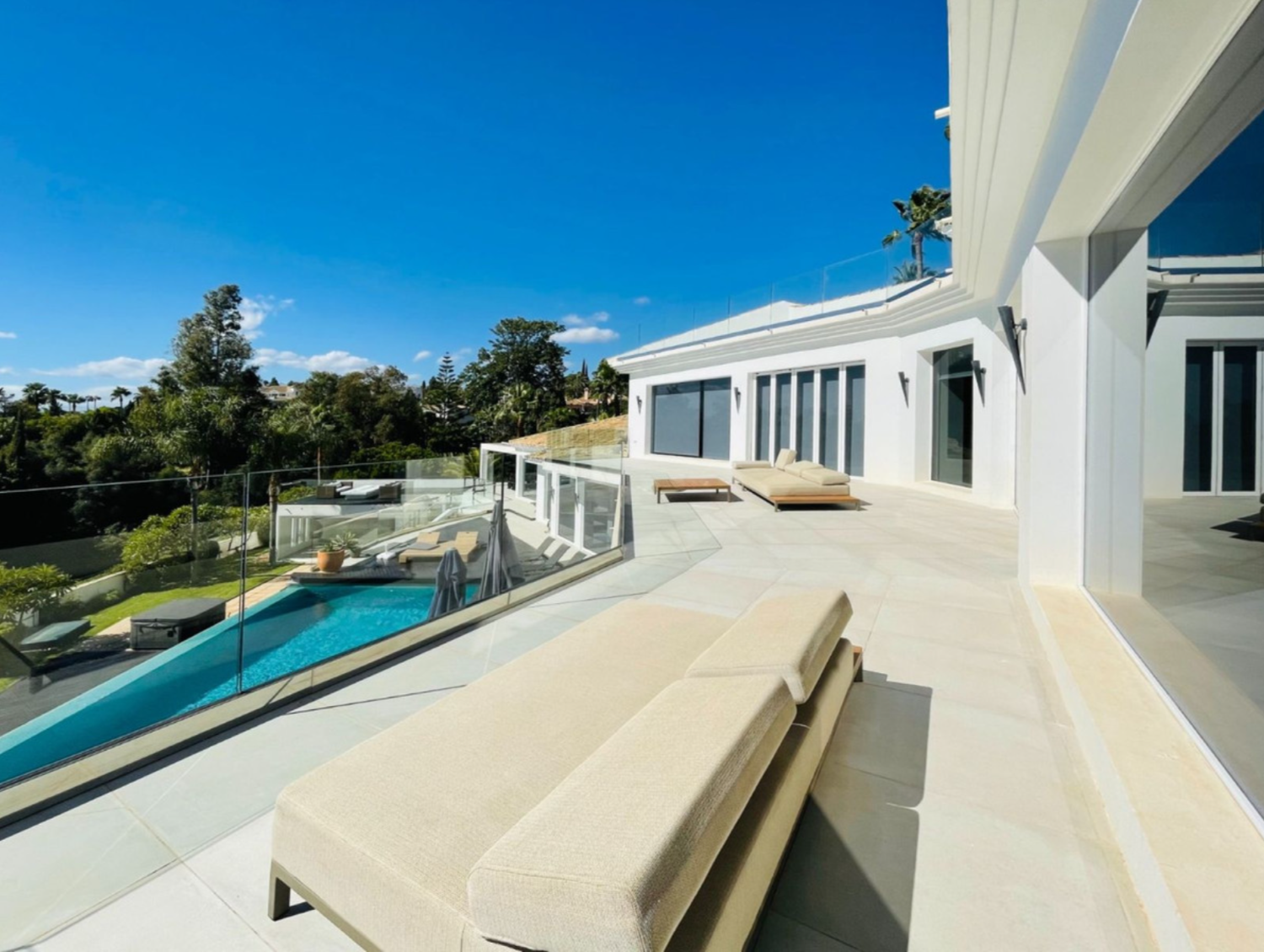 Villa Excepcional con Vistas Panorámicas al Mar — Hacienda Las Chapas