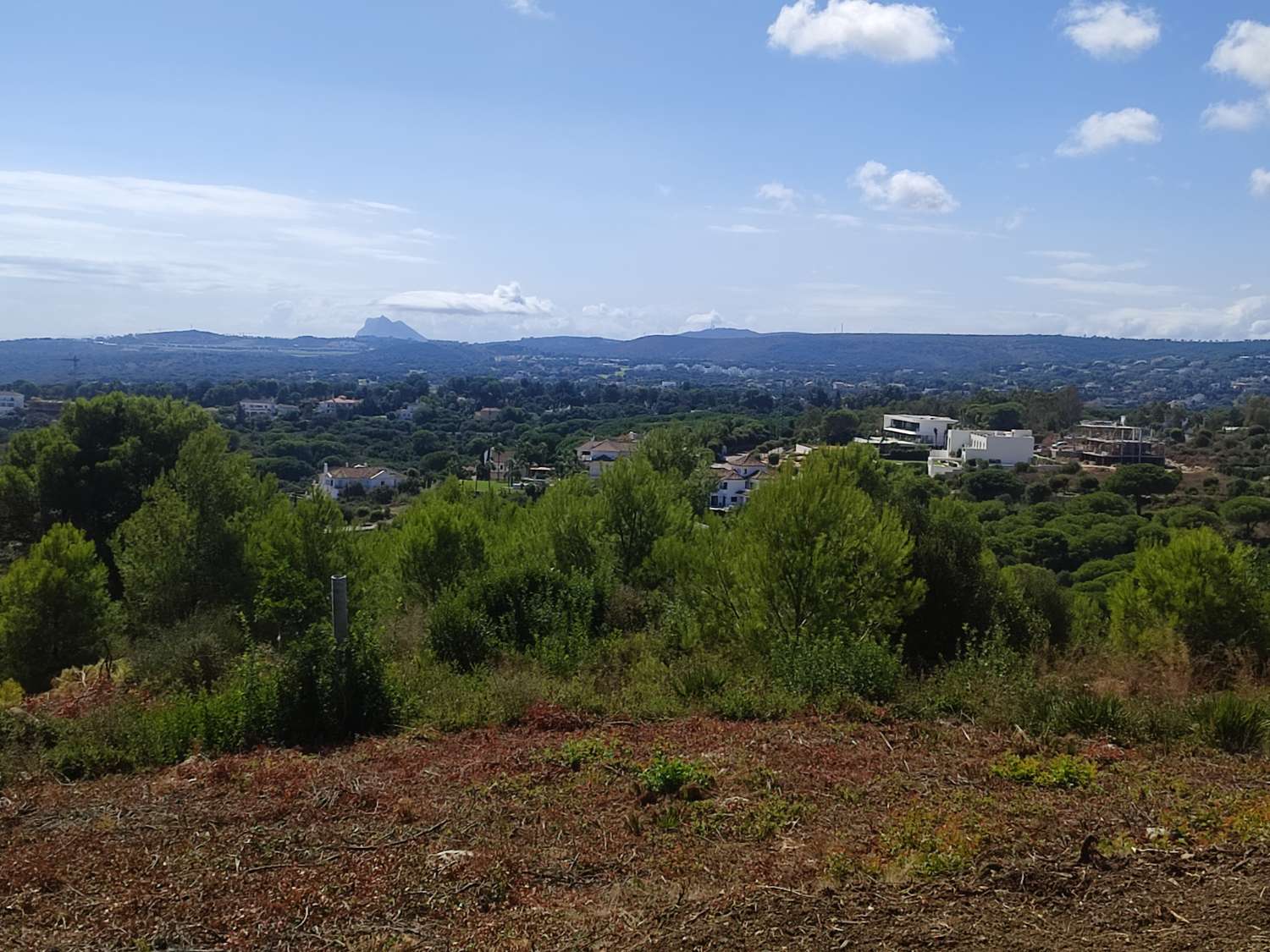 Ultimas parcelas a la venta en Sotogrande, desde 840.000 euros . CADIZ