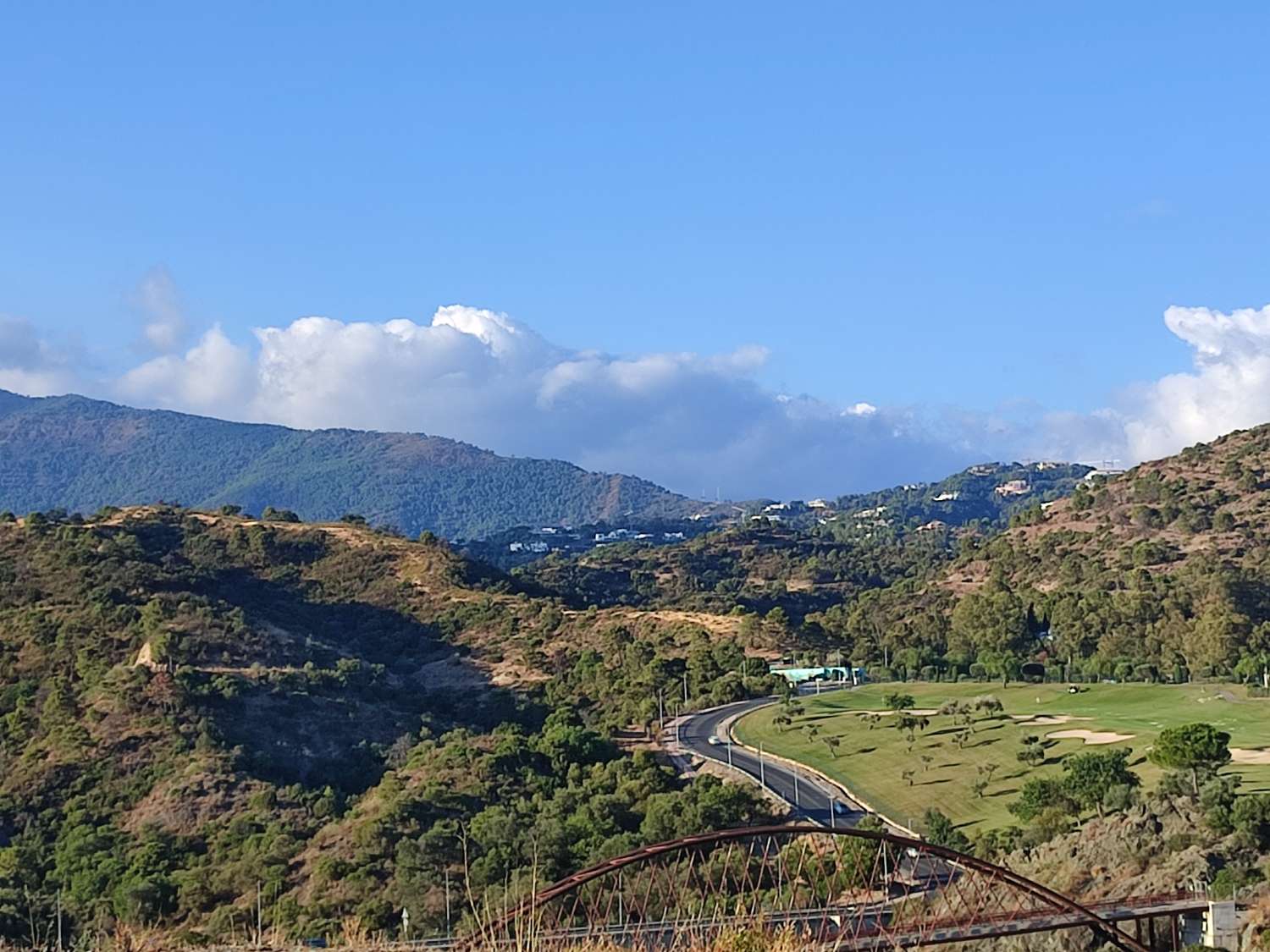 Ultimas parcelas a la venta en Sotogrande, desde 840.000 euros . CADIZ