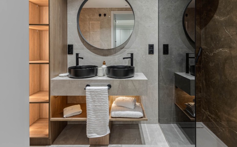 Mayor Street Madrid near Puerta del Sol