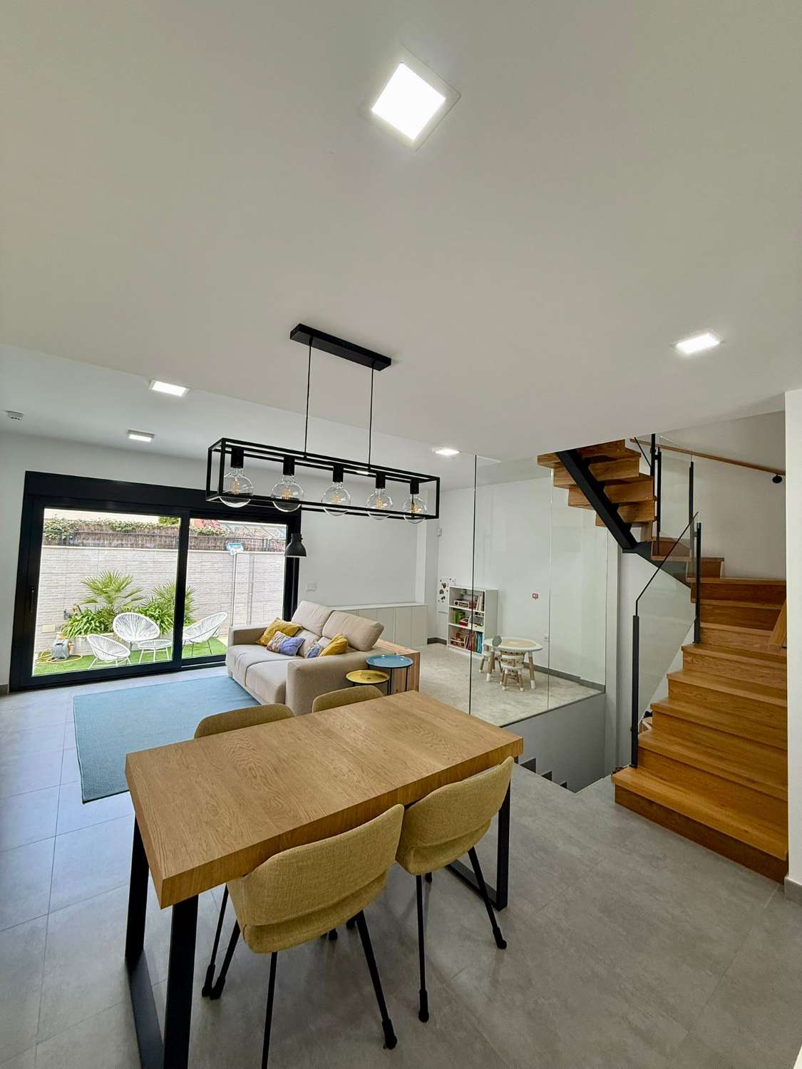 chalet pareado en Montecarmelo