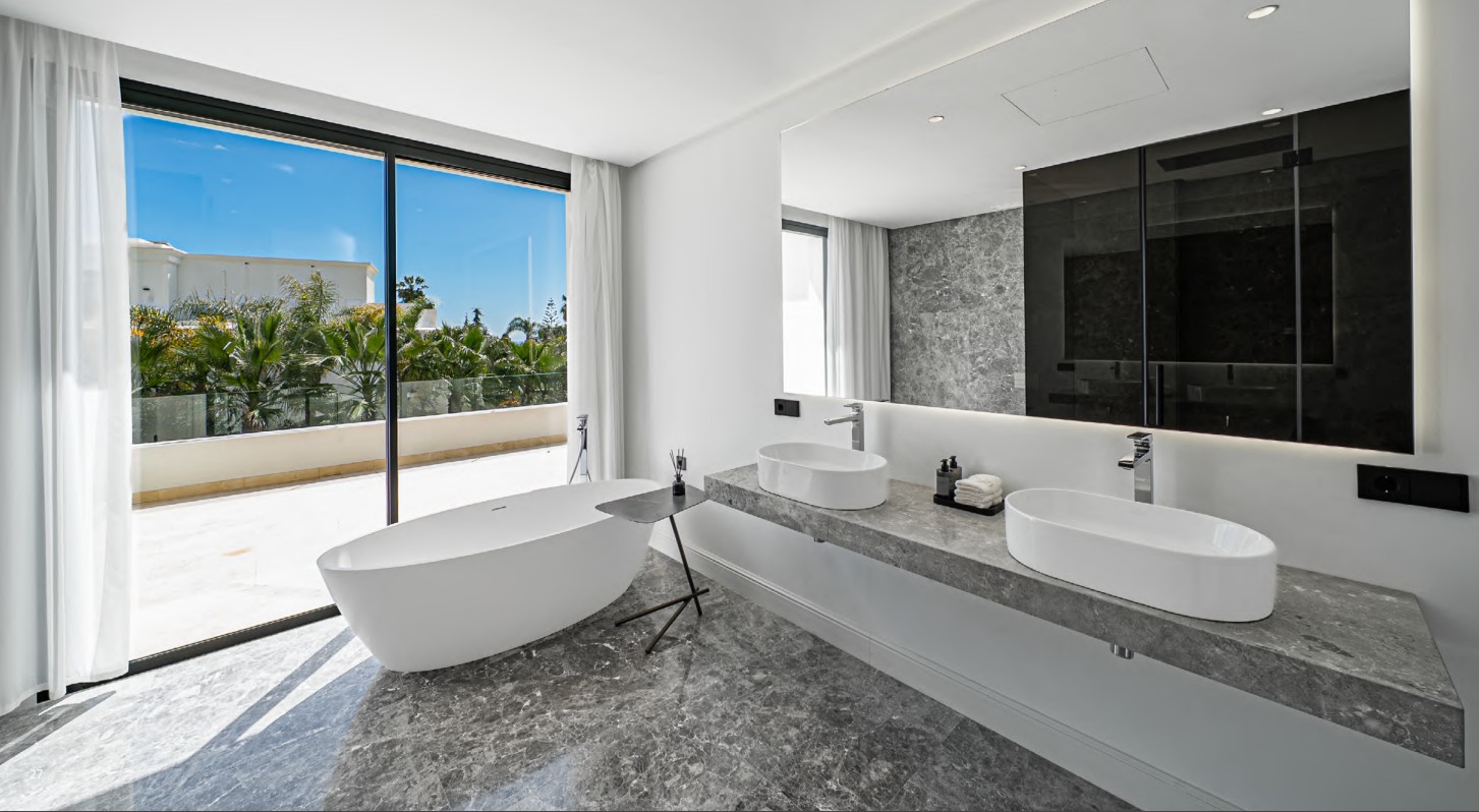 Villa for sale in Marbella