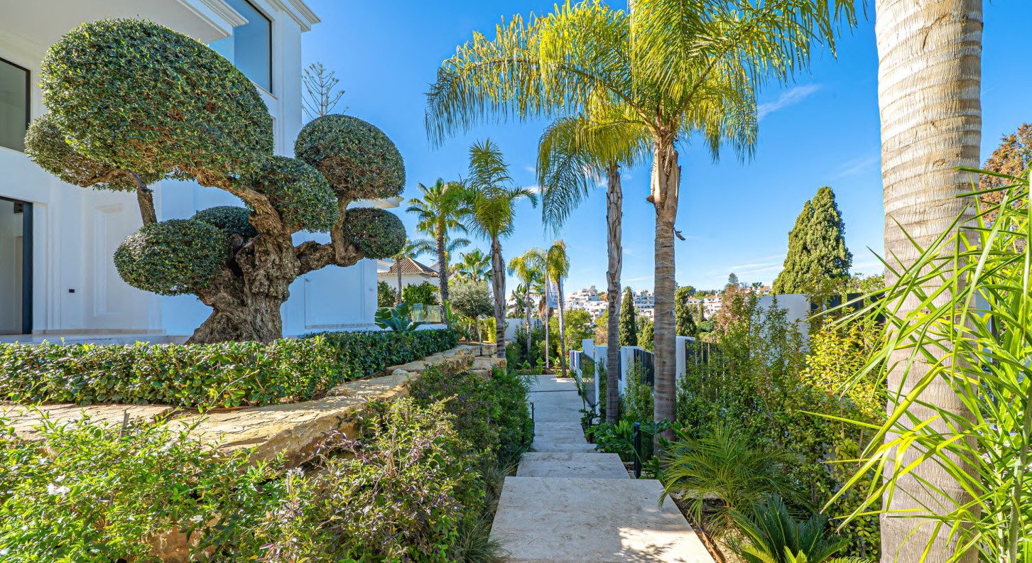 Villa for sale in Marbella