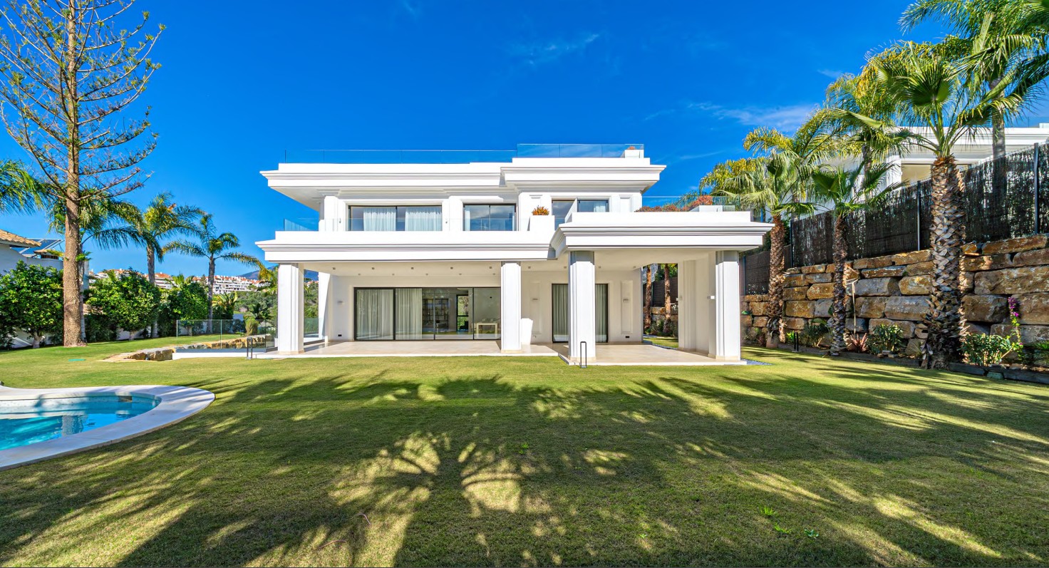 Villa for sale in Marbella