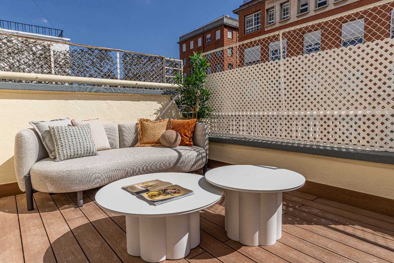 Atico  en calle General Díaz Porlier , barrio lista Madrid