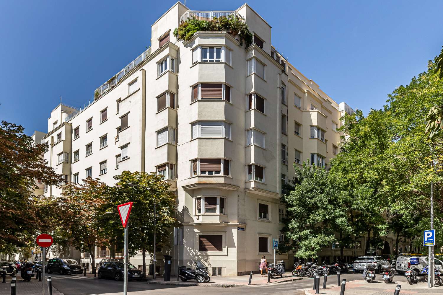 Atico  en calle General Díaz Porlier , barrio lista Madrid