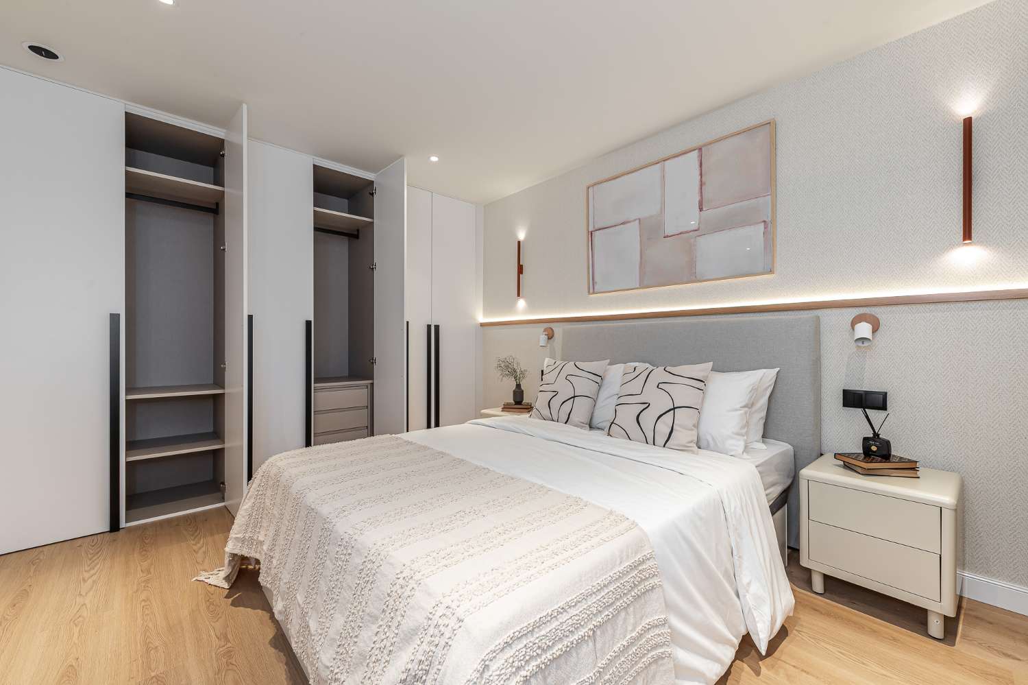 Propiedad en el Barrio de Malasaña, Madrid Ubicación: Plaza Dos de Mayo