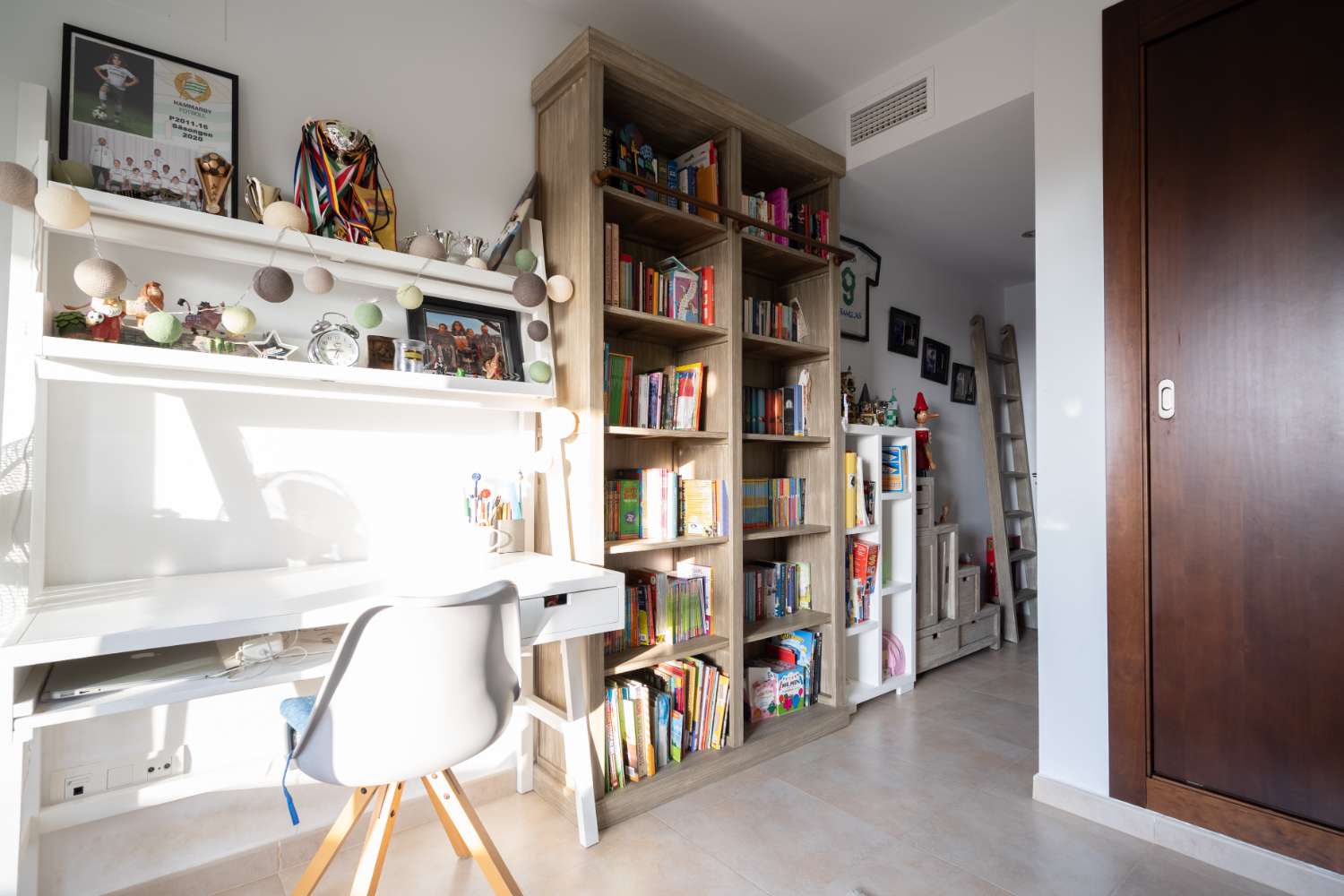 Elegante ático dúplex en Pueblo Los Montero