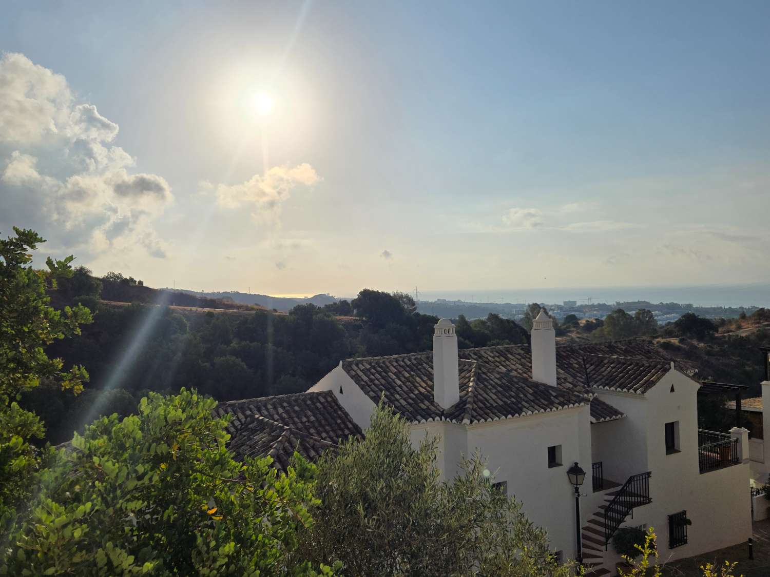 Elegante ático dúplex en Pueblo Los Montero