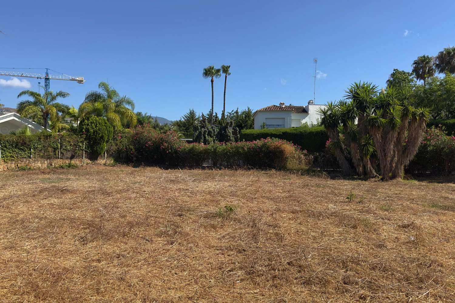 Parcela ubicada en la exclusiva Avenida del Prado,  MARBELLA