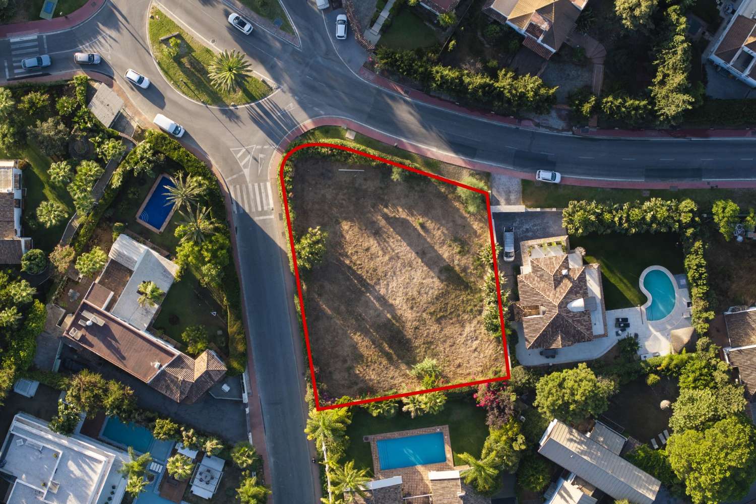 Parcela ubicada en la exclusiva Avenida del Prado,  MARBELLA