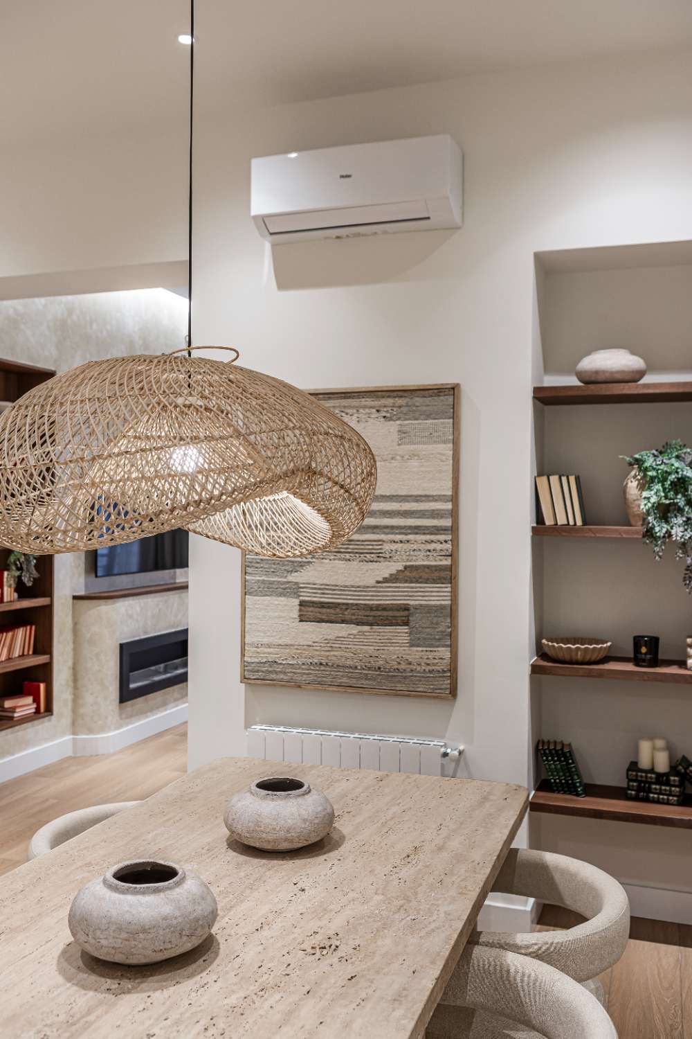 Casa en Malasaña,    calle Valverde ,  MADRID