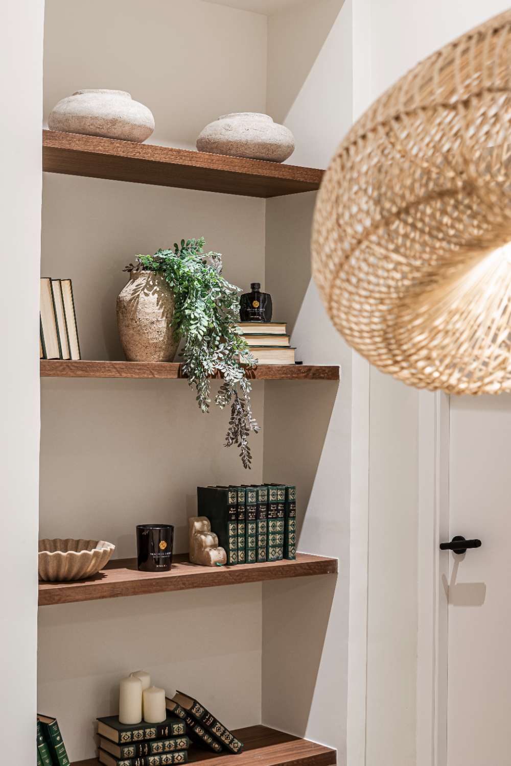 Casa en Malasaña,    calle Valverde ,  MADRID