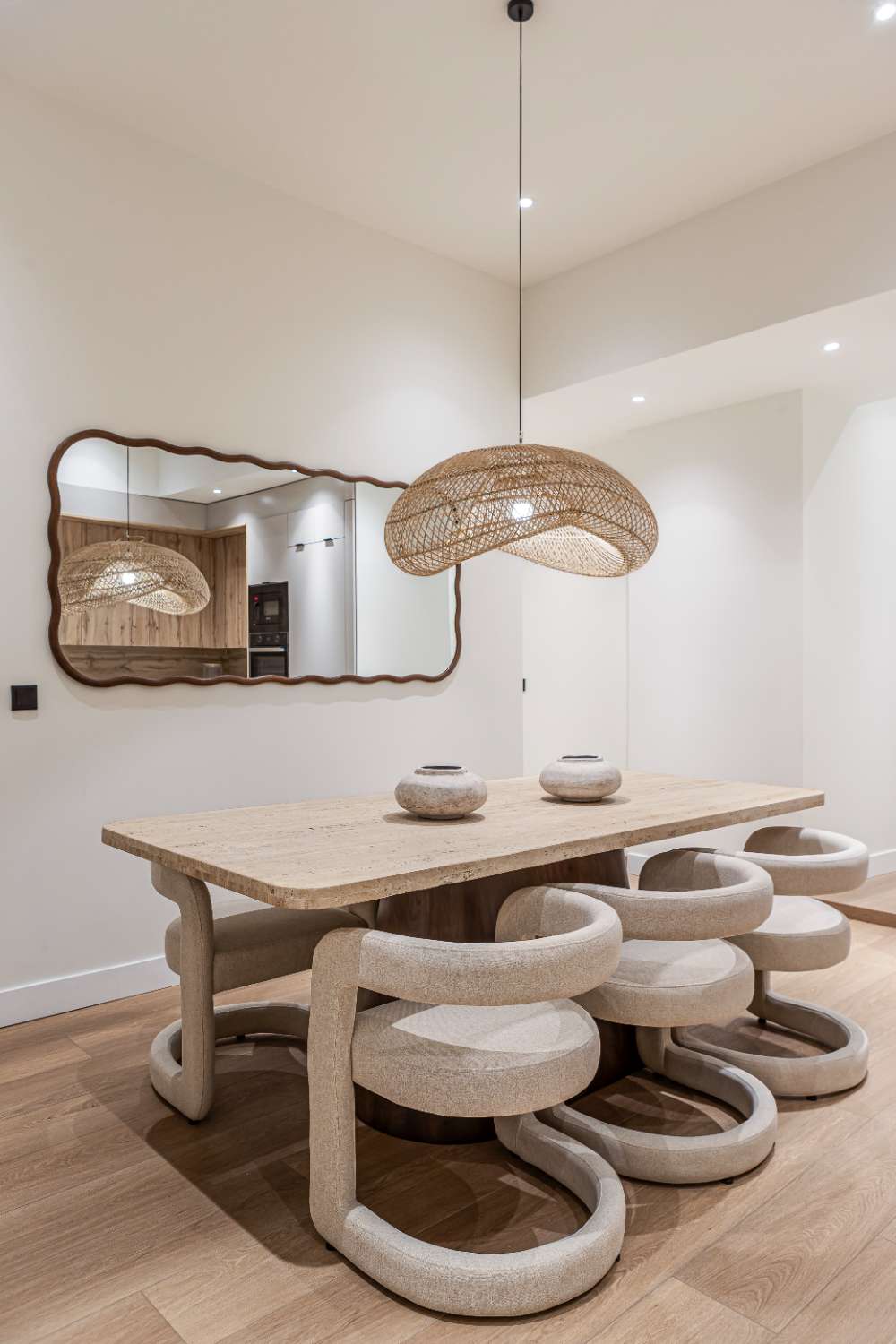 Casa en Malasaña,    calle Valverde ,  MADRID