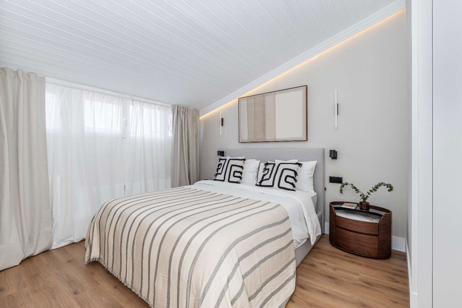 Ático dúplex en calle del Barquillo, Madrid centro