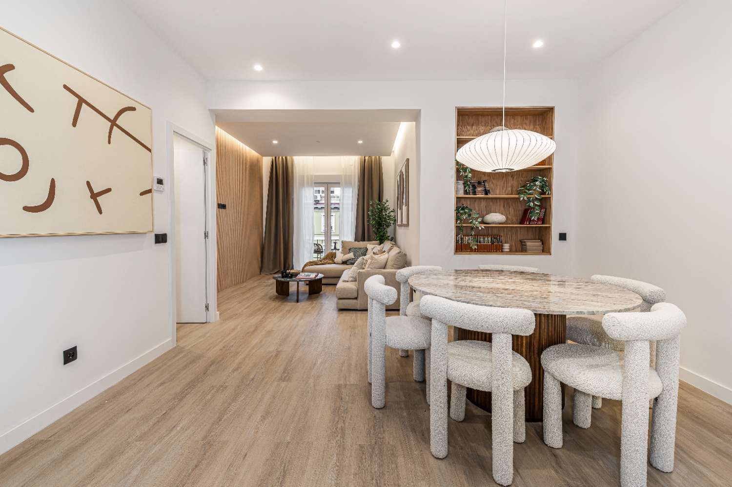 Vivienda  de 2 dormitorios en calle Armando Nervo, barrio Retiro MADRID